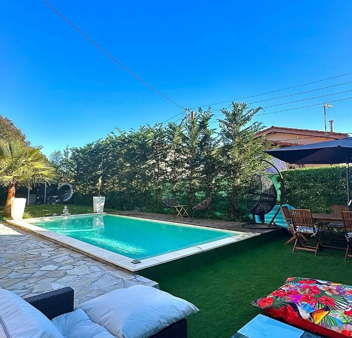 Beautiful Chic Villa With Pool In Cannes Le Cannet